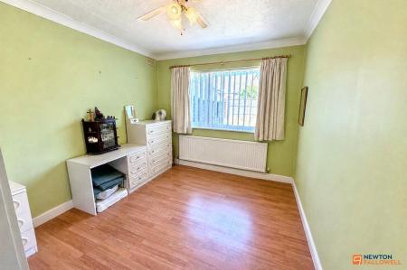 3 bedroom Detached house for sale in Borrowdale Close, Gunthorpe, Peterborough, PE4