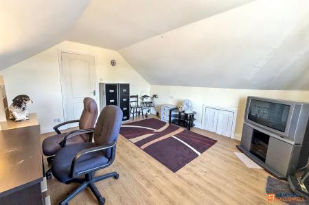 3 bedroom Detached house for sale in Borrowdale Close, Gunthorpe, Peterborough, PE4