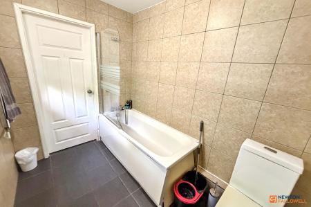 3 bedroom Detached bungalow for sale in Tollgate, Bretton, Peterborough, PE3