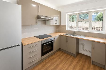 1 bedroom Ground floor flat to let in Paston Ridings, Peterborough, PE4