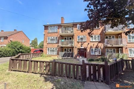 1 bedroom Ground floor flat to let in Paston Ridings, Peterborough, PE4