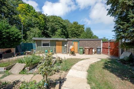 3 bedroom Detached house for sale in Walcot Walk, Netherton, PE3