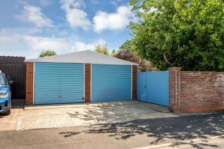 3 bedroom Semi-detached house for sale in Cissbury Ring, Werrington Village, Peterborough, PE4