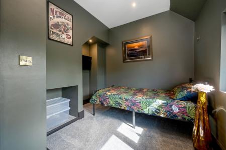 3 bedroom Terraced House for sale in Croyland Road, Walton, Peterborough, PE4