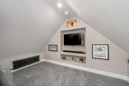 3 bedroom Terraced House for sale in Croyland Road, Walton, Peterborough, PE4