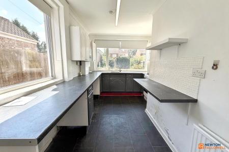 3 bedroom Semi-detached house for sale in Lincoln Road, Walton, Peterborough, PE4