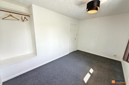 2 bedroom Property for sale in Swale Avenue, Gunthorpe, Peterborough, PE4