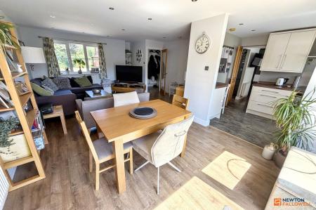3 bedroom Detached house for sale in Livermore Green, Werrington, Peterborough, PE4