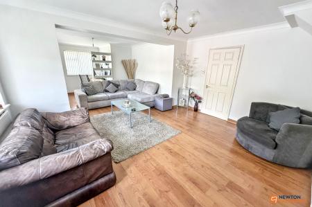 5 bedroom Semi-detached house for sale in Elmore Road, Netherton, Peterborough, PE3