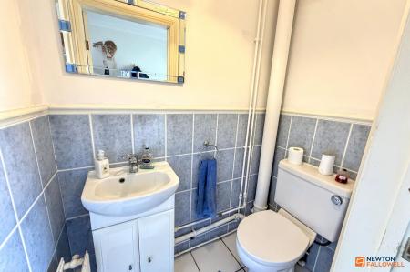 5 bedroom Semi-detached house for sale in Elmore Road, Netherton, Peterborough, PE3