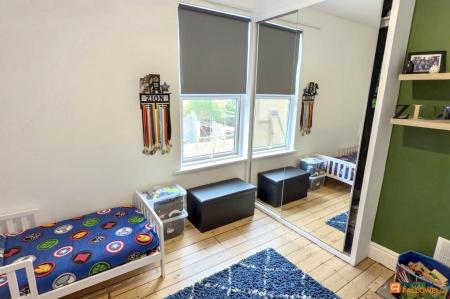 4 bedroom Semi-detached house for sale in Thorpe Lea Road, Peterborough, PE3