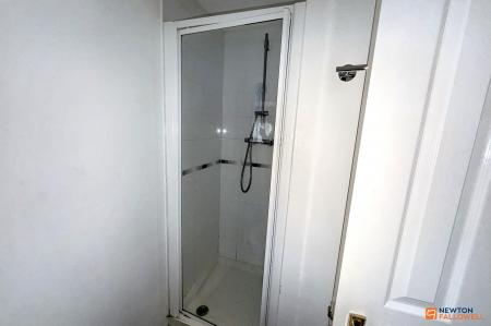 3 bedroom Terraced House to let in The Squires, Woodston, Peterborough, PE2