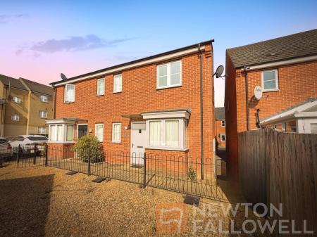 Neptune Close, Stanground South, Peterborough, PE2