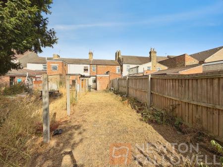 2 bedroom Terraced House for sale in Gladstone Street, Peterborough, PE1