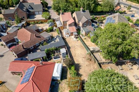 2 bedroom Link detached house for sale in Chapel Lane, Werrington Village, Peterborough, PE4