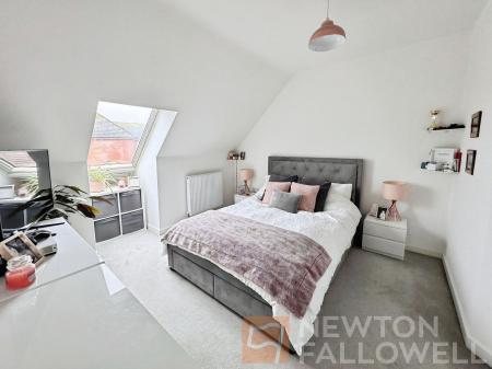 3 bedroom End of terrace house for sale in Hope Close, Peterborough, PE3
