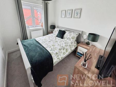 3 bedroom End of terrace house for sale in Hope Close, Peterborough, PE3