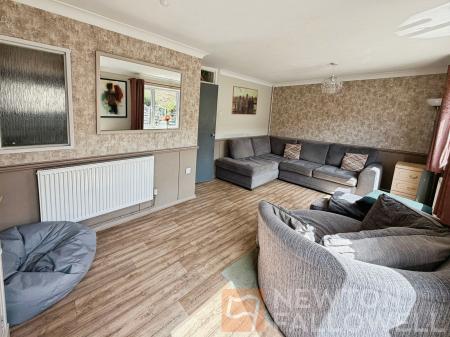 3 bedroom Terraced House for sale in Willonholt, Ravensthorpe, Peterborough, PE3