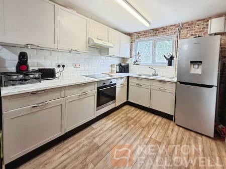 3 bedroom Terraced House for sale in Willonholt, Ravensthorpe, Peterborough, PE3