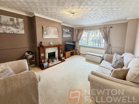3 bedroom Semi-detached house for sale in Keats Way, Peterborough, PE1