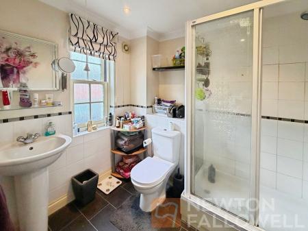 5 bedroom Terraced House for sale in King Henry Chase, Bretton, Peterborough, PE3