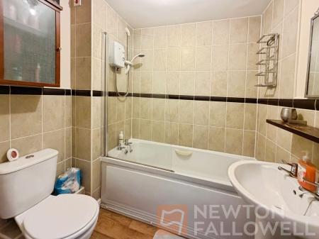 2 bedroom Flat for sale in Clayburn Road, Hampton Centre, Peterborough, PE7