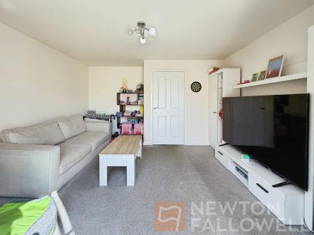 2 bedroom Semi-detached house for sale in Damson Drive, Peterborough, PE1