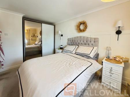 4 bedroom Detached house for sale in Cheltenham Close, Peterborough, PE1