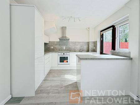 3 bedroom Semi-detached house to let in Partridge Grove, Werrington, Peterborough, PE4