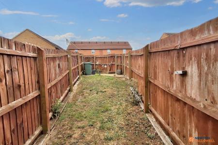 2 bedroom Terraced House for sale in Manor Drive, Gunthorpe, Peterborough, PE4