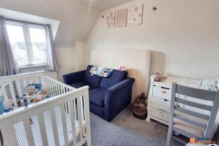 2 bedroom Terraced House for sale in Manor Drive, Gunthorpe, Peterborough, PE4
