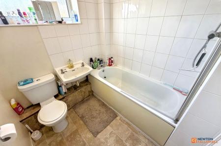 4 bedroom End of terrace house for sale in Oxclose, Bretton, Peterborough, PE3