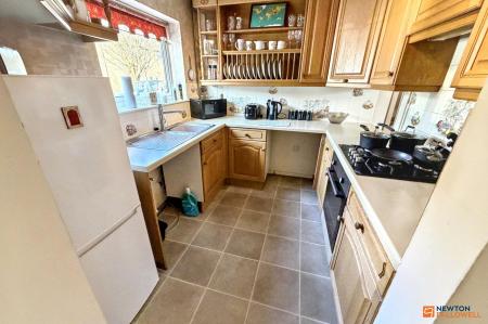 4 bedroom End of terrace house for sale in Oxclose, Bretton, Peterborough, PE3