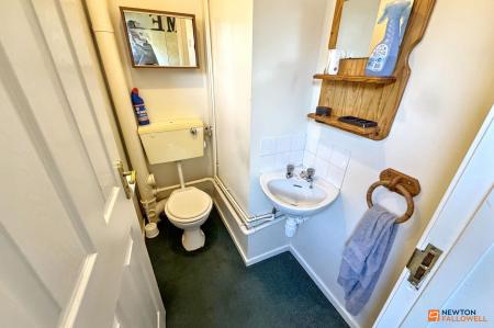 4 bedroom End of terrace house for sale in Oxclose, Bretton, Peterborough, PE3