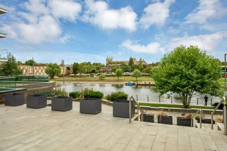 2 bedroom Flat for sale in Avonside House, Fletton Quays, Peterborough, PE2