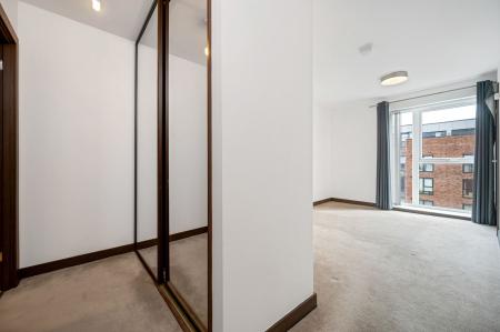 2 bedroom Flat for sale in Avonside House, Fletton Quays, Peterborough, PE2