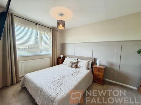 3 bedroom Semi-detached house for sale in Borrowdale Close, Gunthorpe, Peterborough, PE4
