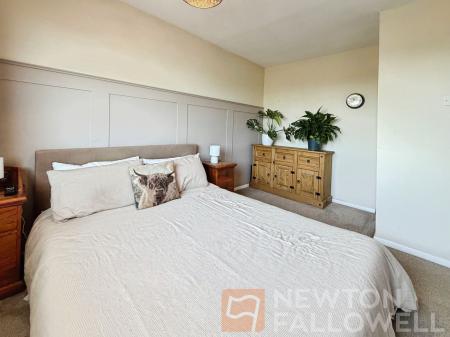3 bedroom Semi-detached house for sale in Borrowdale Close, Gunthorpe, Peterborough, PE4