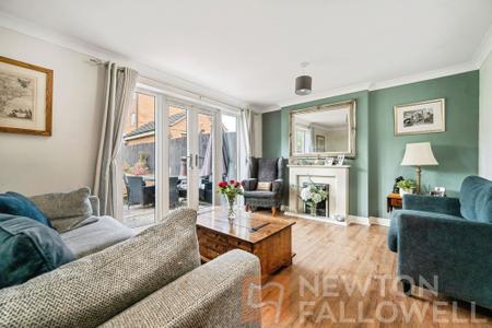 5 bedroom Link detached house for sale in Leaf Avenue, Hampton Hargate, Peterborough, PE7