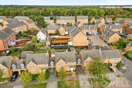 5 bedroom Link detached house for sale in Leaf Avenue, Hampton Hargate, Peterborough, PE7