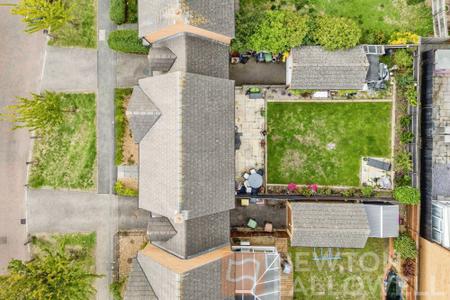 5 bedroom Link detached house for sale in Leaf Avenue, Hampton Hargate, Peterborough, PE7