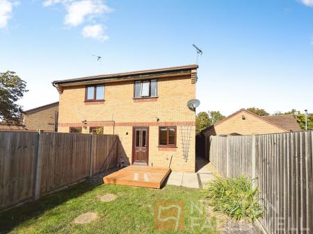 2 bedroom Semi-detached house to let in Mealsgate, Gunthorpe, Peterborough, PE4
