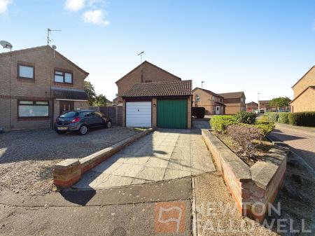 2 bedroom Semi-detached house to let in Mealsgate, Gunthorpe, Peterborough, PE4