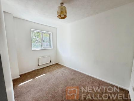 2 bedroom Semi-detached house to let in Hedgelands, Werrington, PE4