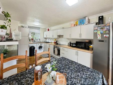 3 bedroom End of terrace house for sale in Cleatham, Bretton, Peterborough, PE3