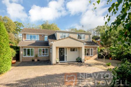 4 bedroom Detached house for sale in Westhawe, Bretton, Peterborough, PE3