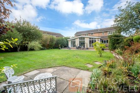 4 bedroom Detached house for sale in Westhawe, Bretton, Peterborough, PE3