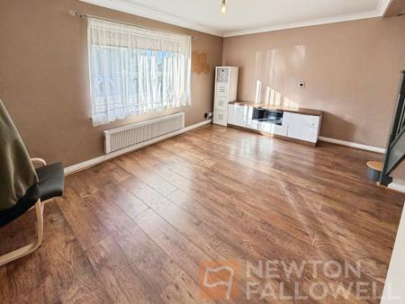 3 bedroom Semi-detached house for sale in Heron Park, Peterborough, PE1