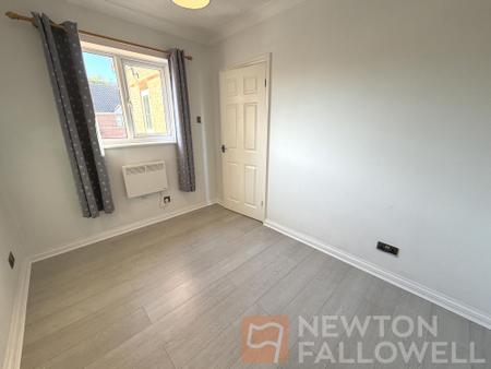 3 bedroom Semi-detached house for sale in Heron Park, Peterborough, PE1