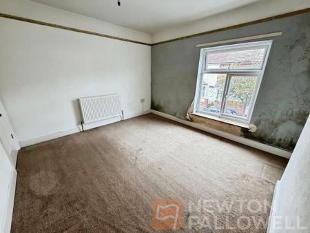 3 bedroom Terraced House for sale in Silver Street, Peterborough, PE2